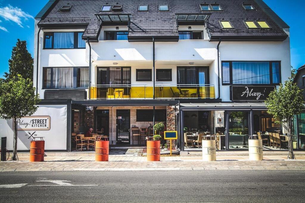 Rubin Apartman Шарвар Екстер'єр фото